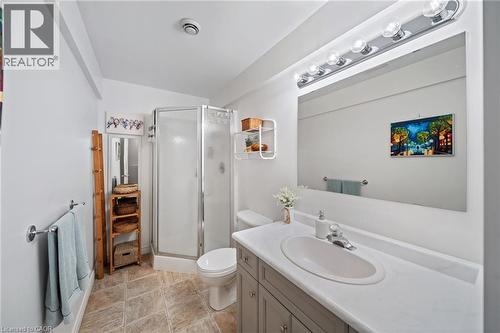 684 Haldimand Rd 70, Jarvis, ON - Indoor Photo Showing Bathroom