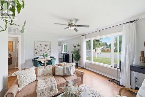 44 Division Street, Cramahe, ON - Indoor Photo Showing Living Room