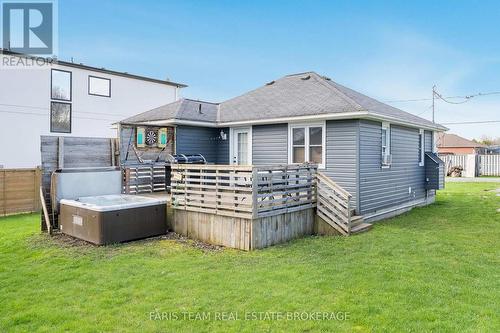 1417 Maple Way, Innisfil, ON - Outdoor