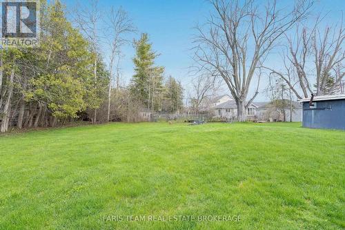 1417 Maple Way, Innisfil, ON - Outdoor