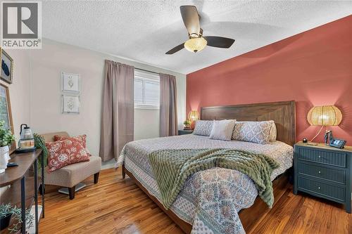 1193 Indian Road North, Sarnia, ON - Indoor Photo Showing Bedroom