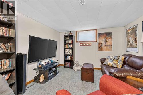 1193 Indian Road North, Sarnia, ON - Indoor