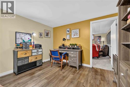 1193 Indian Road North, Sarnia, ON - Indoor