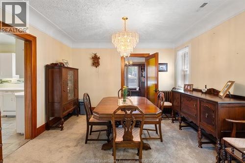2226 Gladstone Avenue, Windsor, ON - Indoor Photo Showing Dining Room