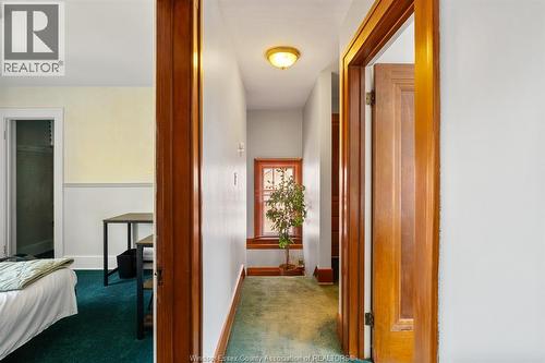 2226 Gladstone Avenue, Windsor, ON - Indoor Photo Showing Other Room