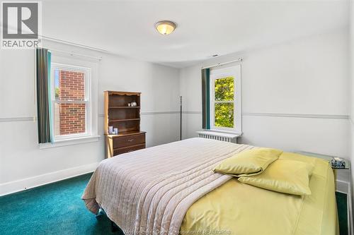 2226 Gladstone Avenue, Windsor, ON - Indoor Photo Showing Bedroom
