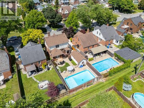 2226 Gladstone Avenue, Windsor, ON - Outdoor With In Ground Pool With View