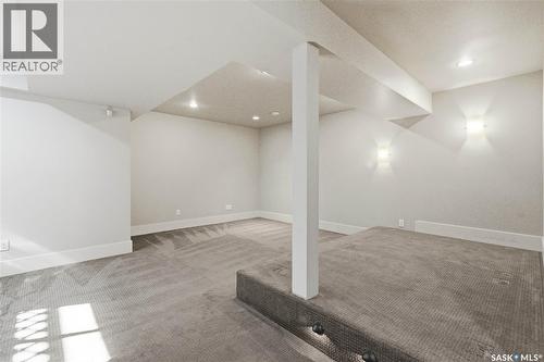 1021 Main Street, Saskatoon, SK - Indoor