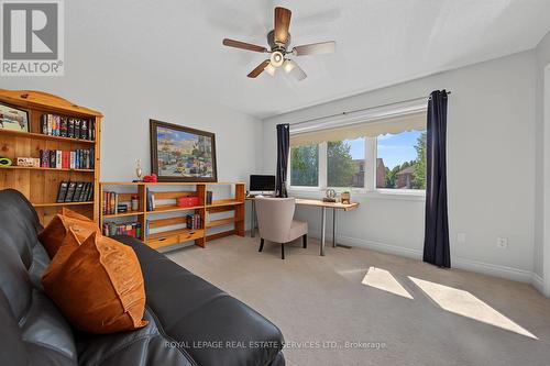 3368 Raspberry Bush Trail, Oakville, ON - Indoor