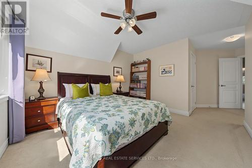 3368 Raspberry Bush Trail, Oakville, ON - Indoor Photo Showing Bedroom
