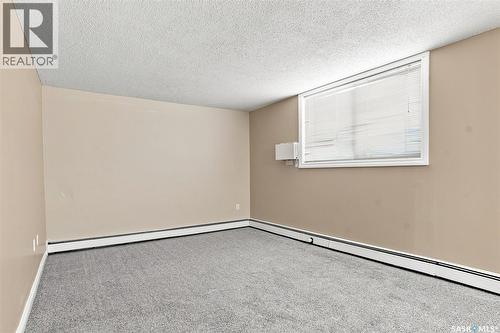 8 104 104Th Street W, Saskatoon, SK - Indoor Photo Showing Other Room