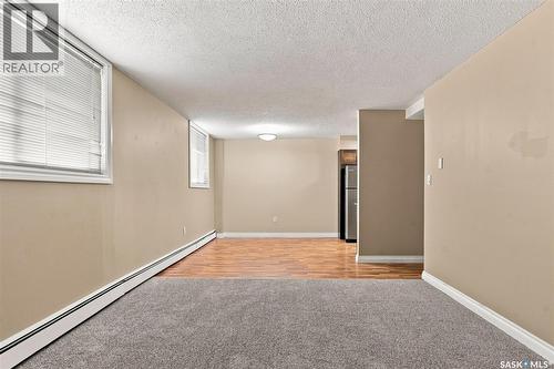 8 104 104Th Street W, Saskatoon, SK - Indoor Photo Showing Other Room