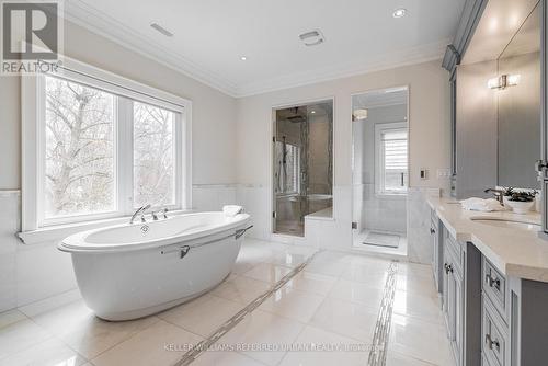 60 Hawksbury Drive, Toronto, ON - Indoor Photo Showing Bathroom