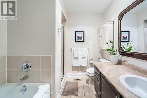 139 Oceanpearl Crescent, Whitby, ON - Indoor Photo Showing Bathroom