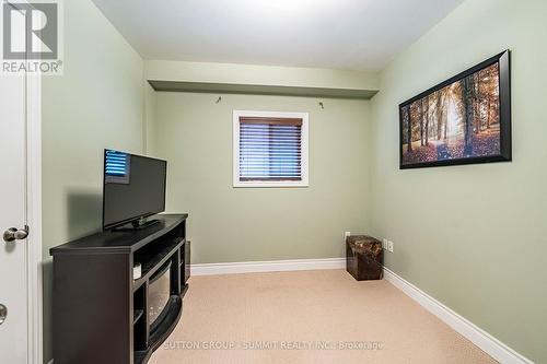 139 Oceanpearl Crescent, Whitby, ON - Indoor