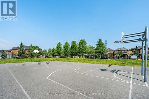 139 Oceanpearl Crescent, Whitby, ON - Outdoor