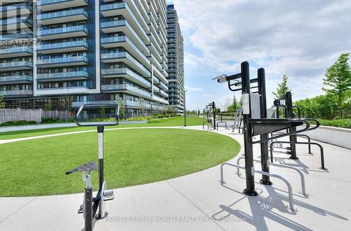 811 - 85 Oneida Crescent, Richmond Hill, ON - Outdoor With Facade