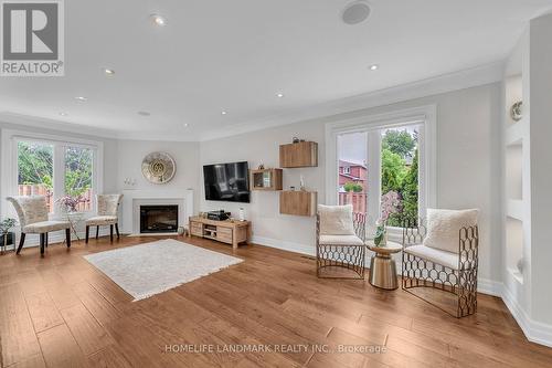 36 Coldstream Crescent, Richmond Hill, ON - Indoor Photo Showing Living Room With Fireplace