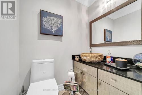 36 Coldstream Crescent, Richmond Hill, ON - Indoor Photo Showing Bathroom