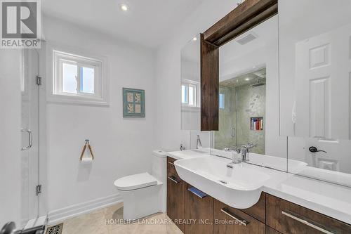 36 Coldstream Crescent, Richmond Hill, ON - Indoor Photo Showing Bathroom