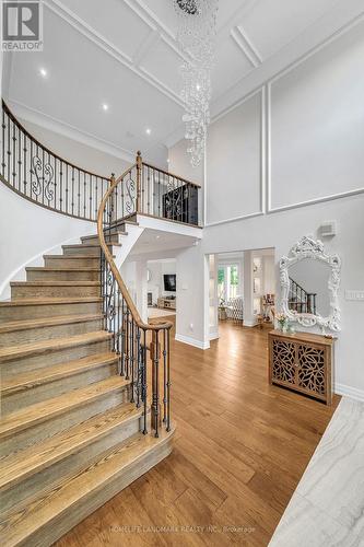 36 Coldstream Crescent, Richmond Hill, ON - Indoor Photo Showing Other Room