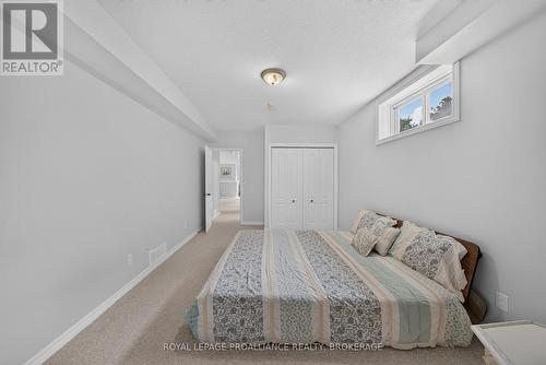 995 Granite Court, Kingston (East Gardiners Rd), ON - Indoor Photo Showing Bedroom
