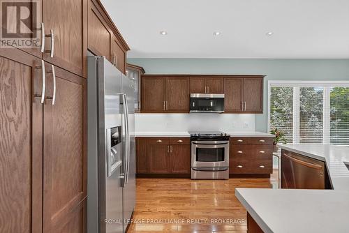 995 Granite Court, Kingston (East Gardiners Rd), ON - Indoor Photo Showing Kitchen