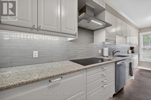 kitchen - 25 Country Club Place, Brockville, ON - Indoor Photo Showing Kitchen