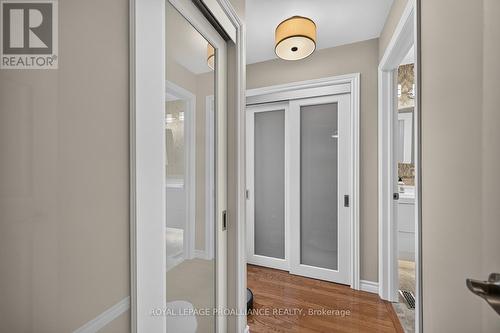 dressing area & closets - 25 Country Club Place, Brockville, ON - Indoor Photo Showing Other Room
