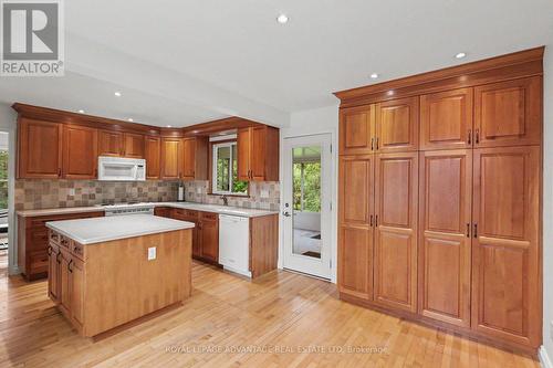 597 Christie Lake Road, Tay Valley, ON - Indoor Photo Showing Kitchen