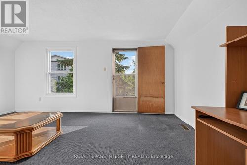 2ND FLOOR LIVING ROOM - 141 Percy Street, Ottawa, ON - Indoor Photo Showing Other Room