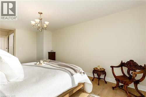 2180 Marine Drive Unit# 1401, Oakville, ON - Indoor Photo Showing Bedroom