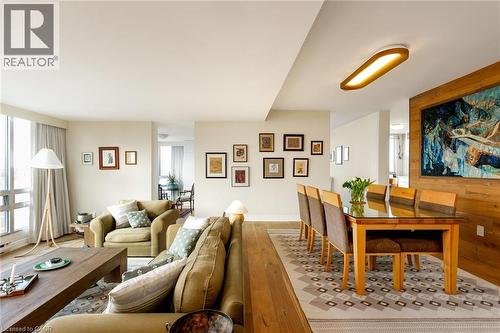 2180 Marine Drive Unit# 1401, Oakville, ON - Indoor