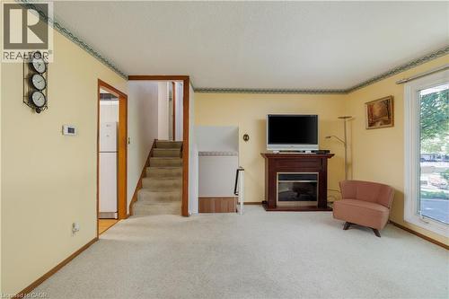 18 Osborne Crescent, Oakville, ON - Indoor With Fireplace