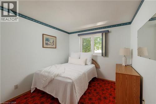 18 Osborne Crescent, Oakville, ON - Indoor Photo Showing Bedroom