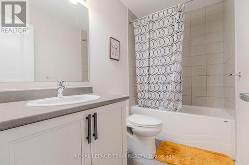 2004 Caltra Crescent, Ottawa, ON - Indoor Photo Showing Bathroom