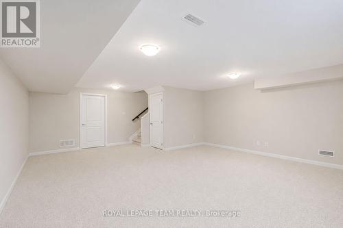 2004 Caltra Crescent, Ottawa, ON - Indoor