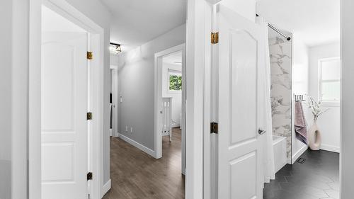 3271 Deer Ridge Court, West Kelowna, BC - Indoor Photo Showing Other Room