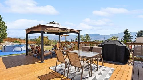3271 Deer Ridge Court, West Kelowna, BC - Outdoor With Deck Patio Veranda
