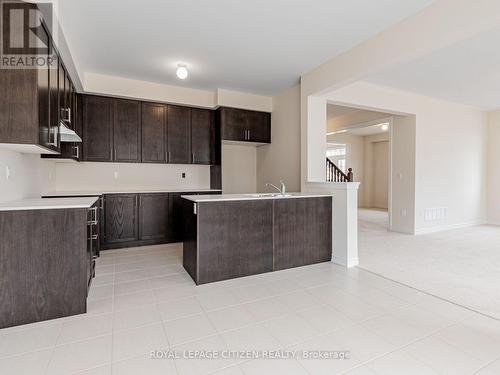 2 Wayne Allison Drive, Georgina, ON - Indoor Photo Showing Kitchen