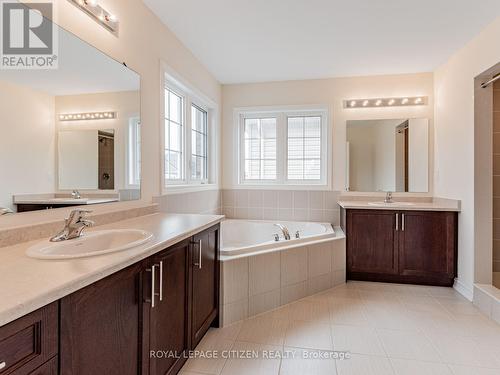 2 Wayne Allison Drive, Georgina, ON - Indoor Photo Showing Bathroom