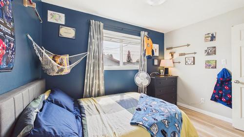 1819 2Nd Street, Cranbrook, BC - Indoor Photo Showing Bedroom