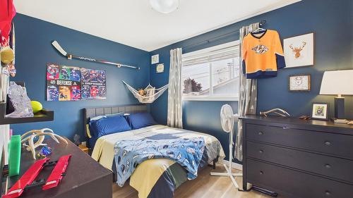 1819 2Nd Street, Cranbrook, BC - Indoor Photo Showing Bedroom