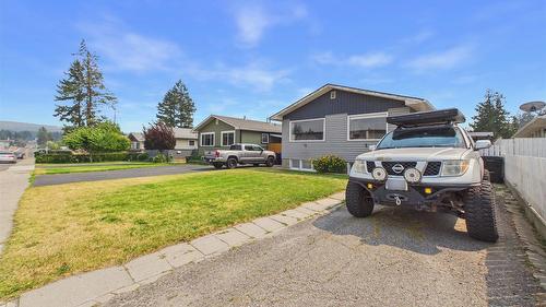 1819 2Nd Street, Cranbrook, BC - Outdoor