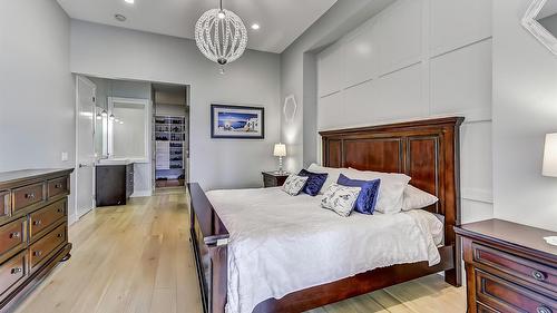 1-6267 Sundstrom Court, Peachland, BC - Indoor Photo Showing Bedroom