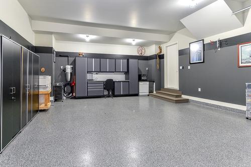 1-6267 Sundstrom Court, Peachland, BC - Indoor Photo Showing Other Room