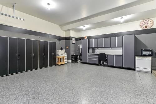 1-6267 Sundstrom Court, Peachland, BC - Indoor Photo Showing Other Room