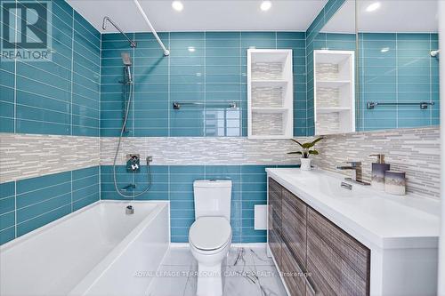 1501 - 797 Don Mills Road, Toronto, ON - Indoor Photo Showing Bathroom