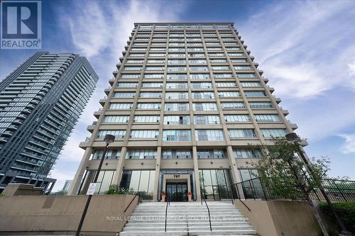 1501 - 797 Don Mills Road, Toronto, ON - Outdoor With Facade