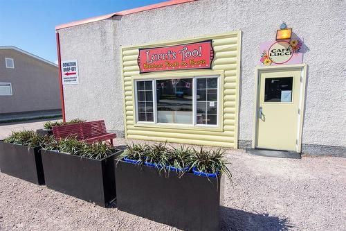67 Park Avenue, Lac Du Bonnet, MB 